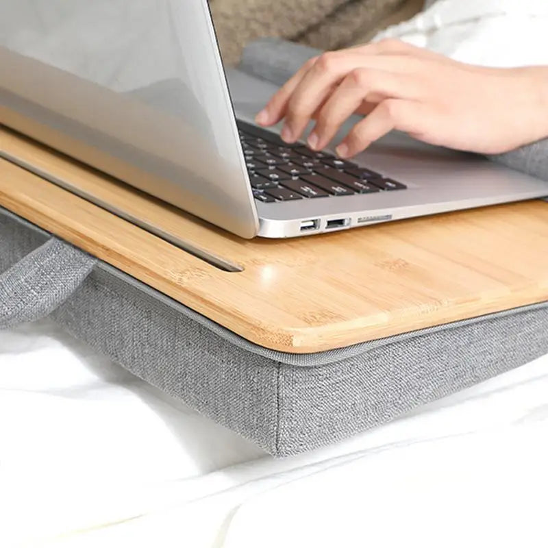 Soporte Multifuncional Portátil Ergonómico para Laptop con Almohadilla