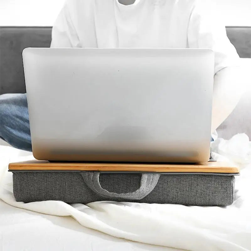 Soporte Multifuncional Portátil Ergonómico para Laptop con Almohadilla